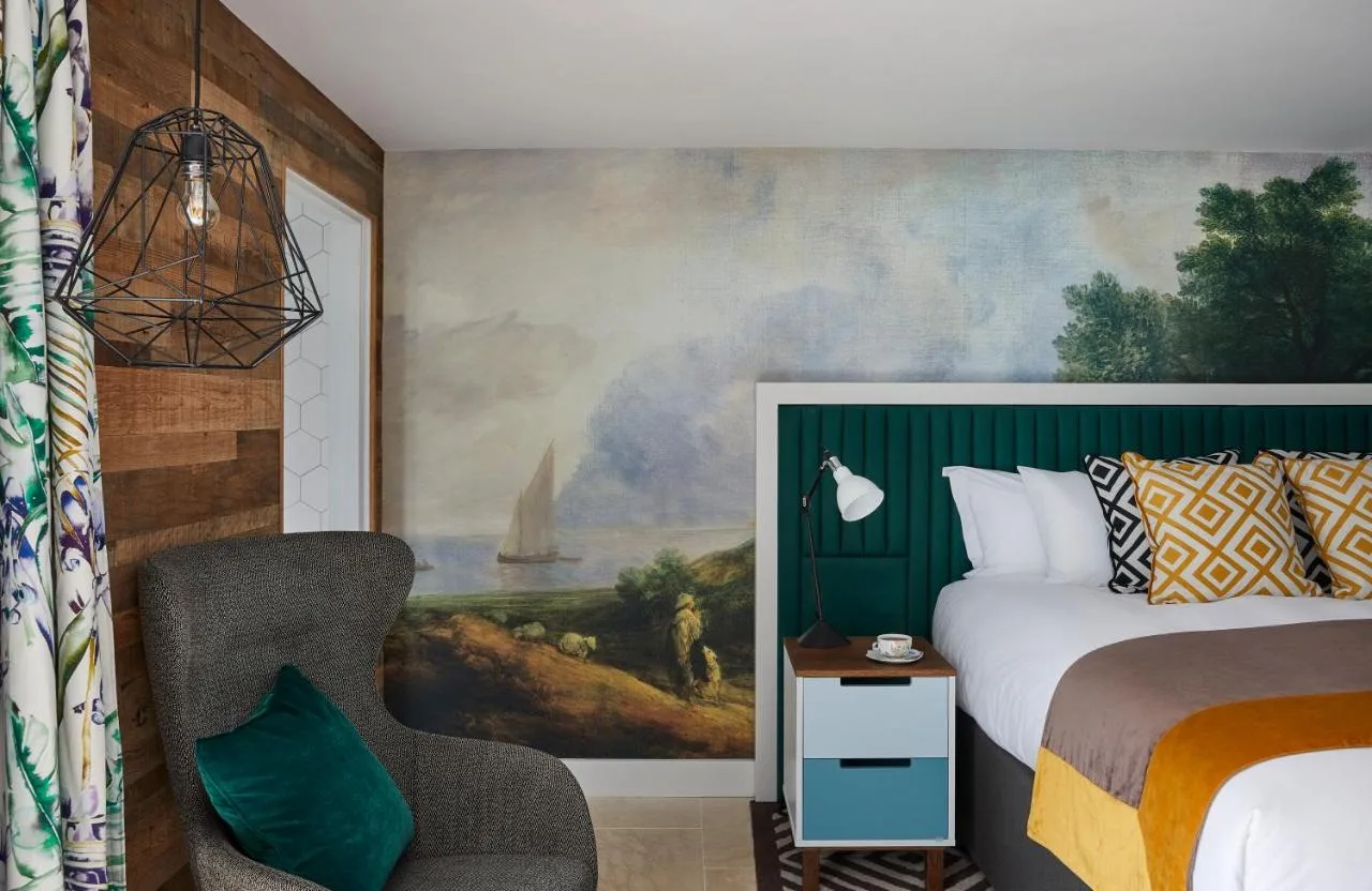 Premium King Room